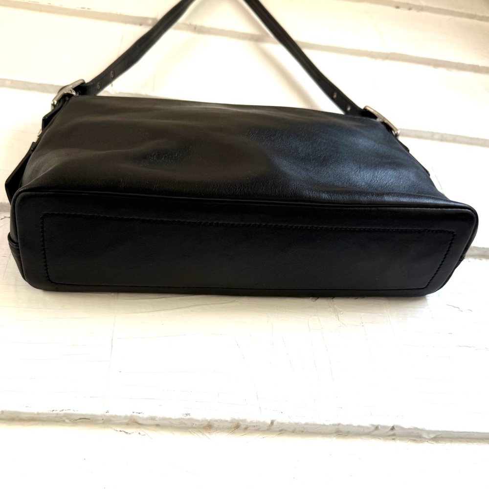 Coach Legacy Hobo Shoulder Bag East West 9861 - Picture 2 of 6